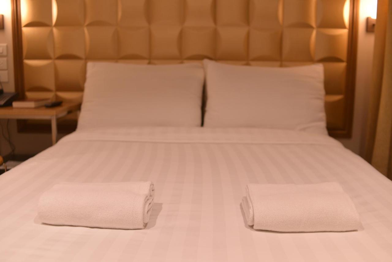 Robertson Hotel Naga  Room photo